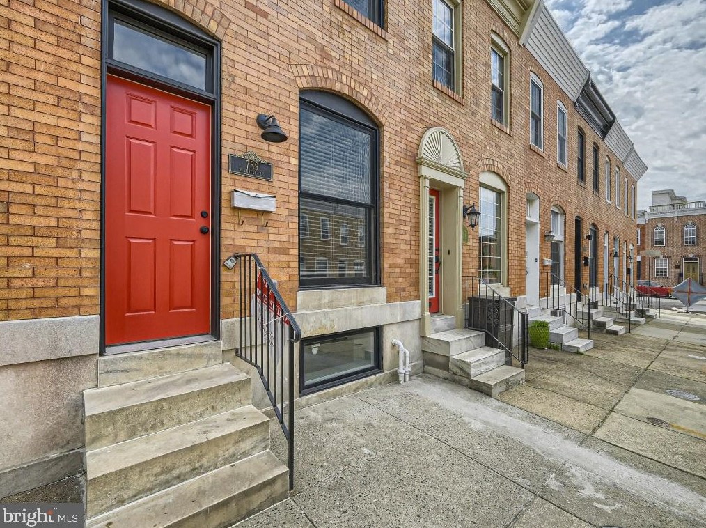 739 Curley St, Baltimore MD  21224-2717 exterior