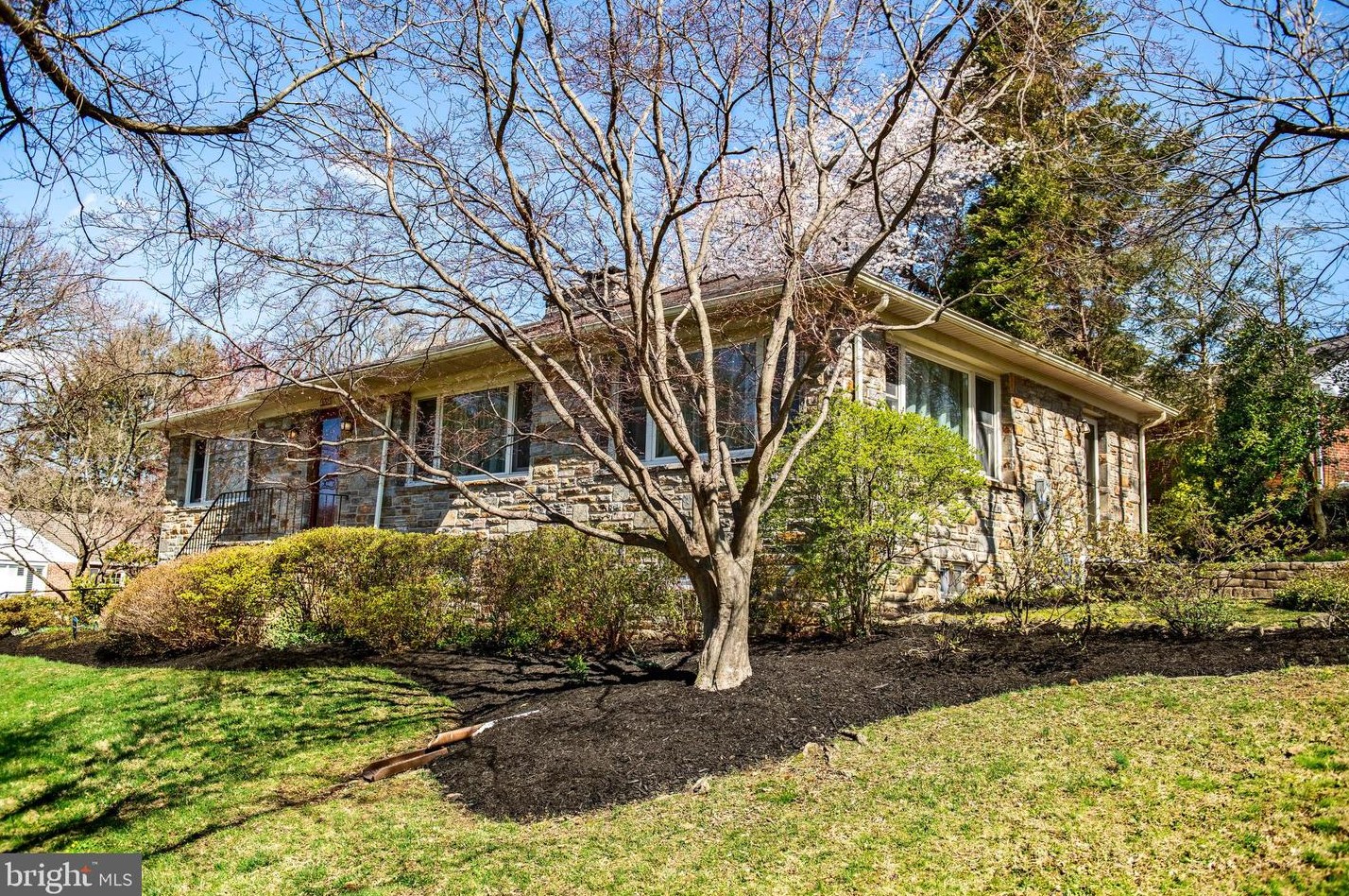 5511 Greenleaf Rd, Baltimore MD  21210-2008 exterior