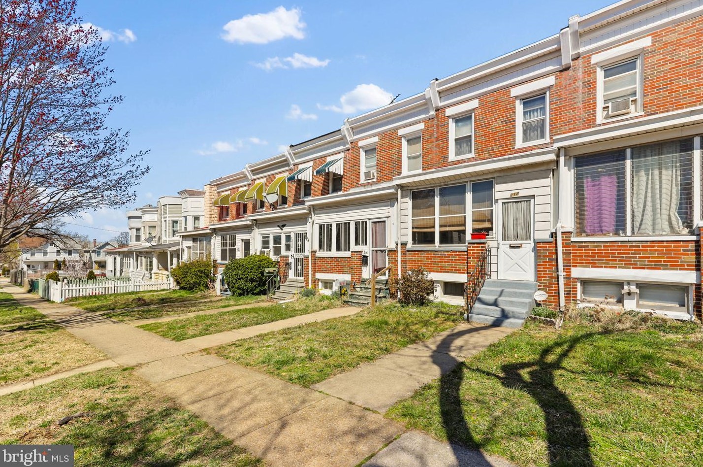 218 Washburn Ave, Baltimore, MD 21225-2019