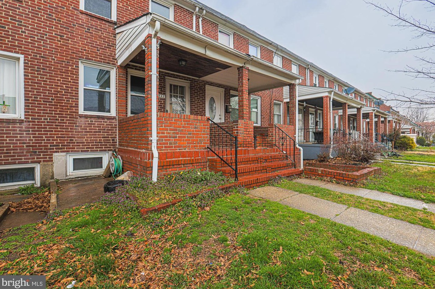 342 Hornel St, Baltimore, MD 21224-2805