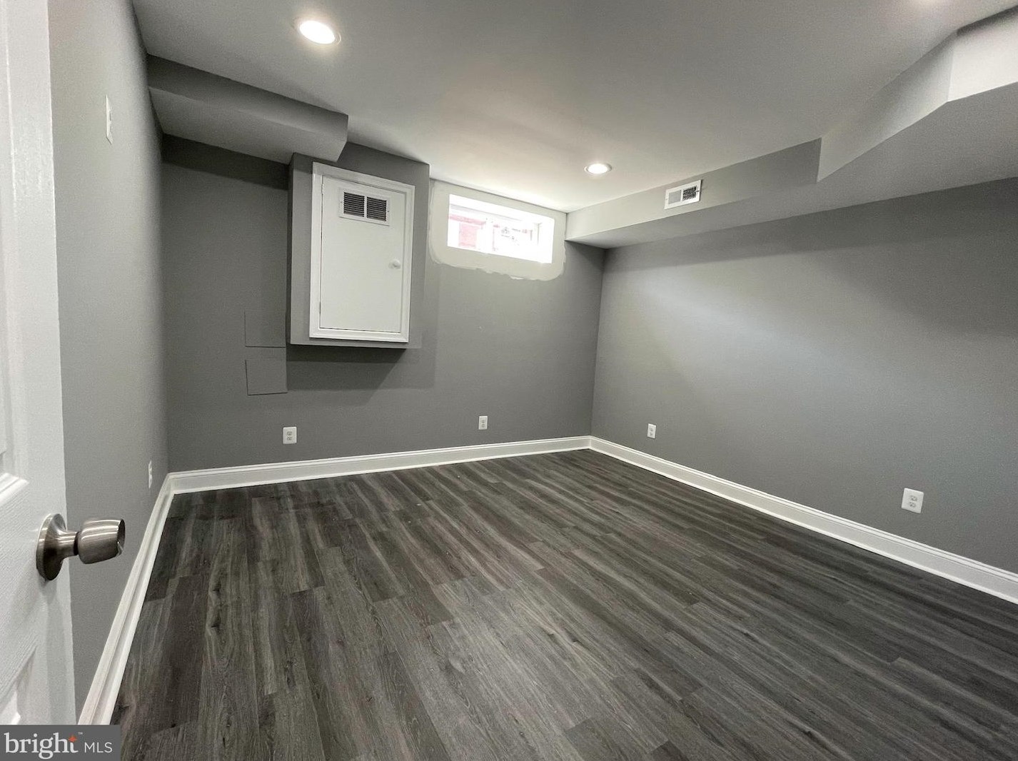 2240 Chase St, Baltimore MD  21213-3407 exterior