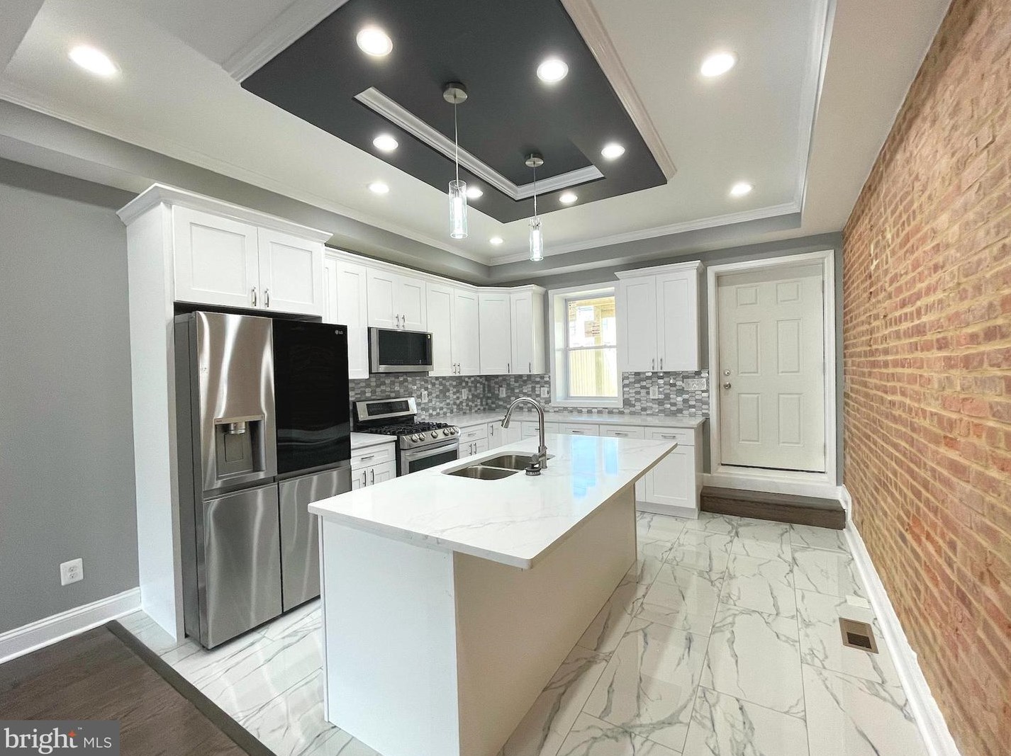 2240 Chase St, Baltimore MD  21213-3407 exterior