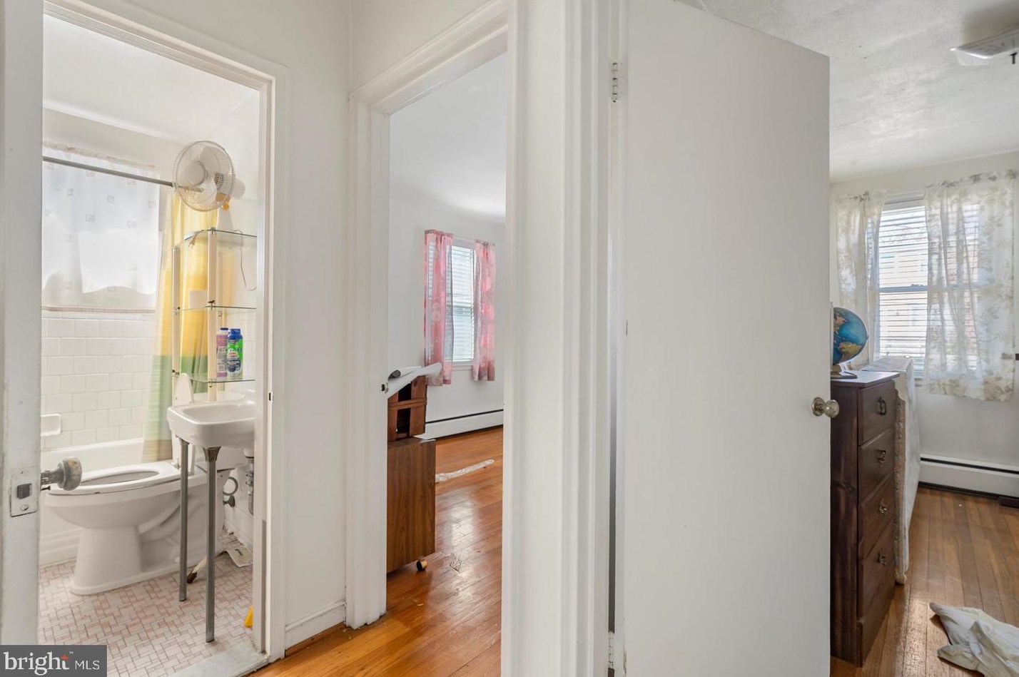 4548 Derby Manor Dr, Baltimore MD  21215-6539 exterior