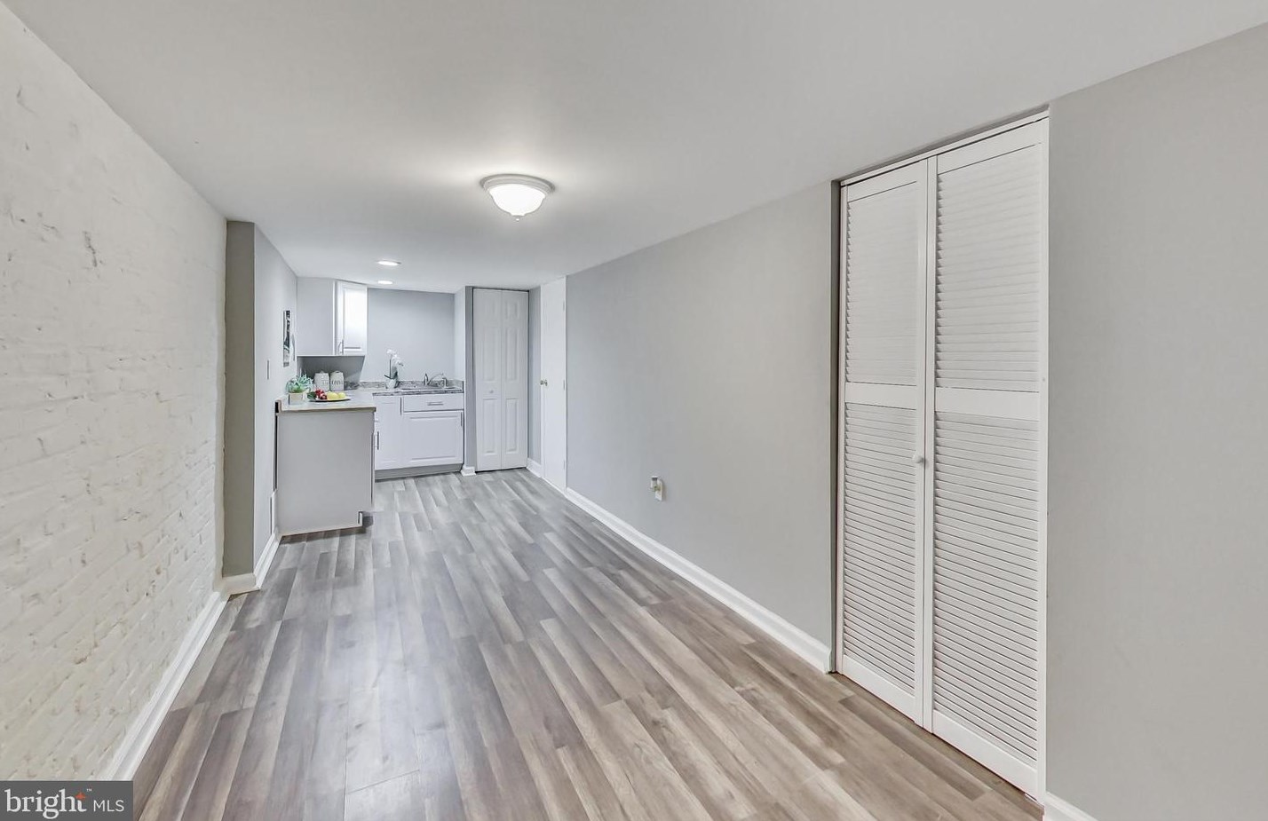 645 Kenwood Ave, Baltimore MD  21224-2628 exterior