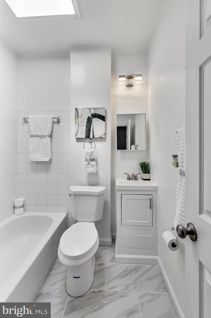 645 Kenwood Ave, Baltimore MD  21224-2628 exterior