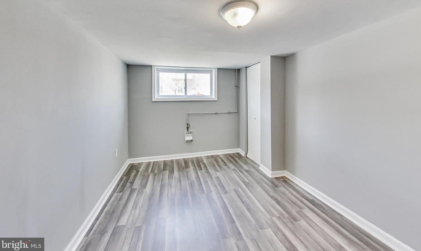 645 Kenwood Ave, Baltimore MD  21224-2628 exterior