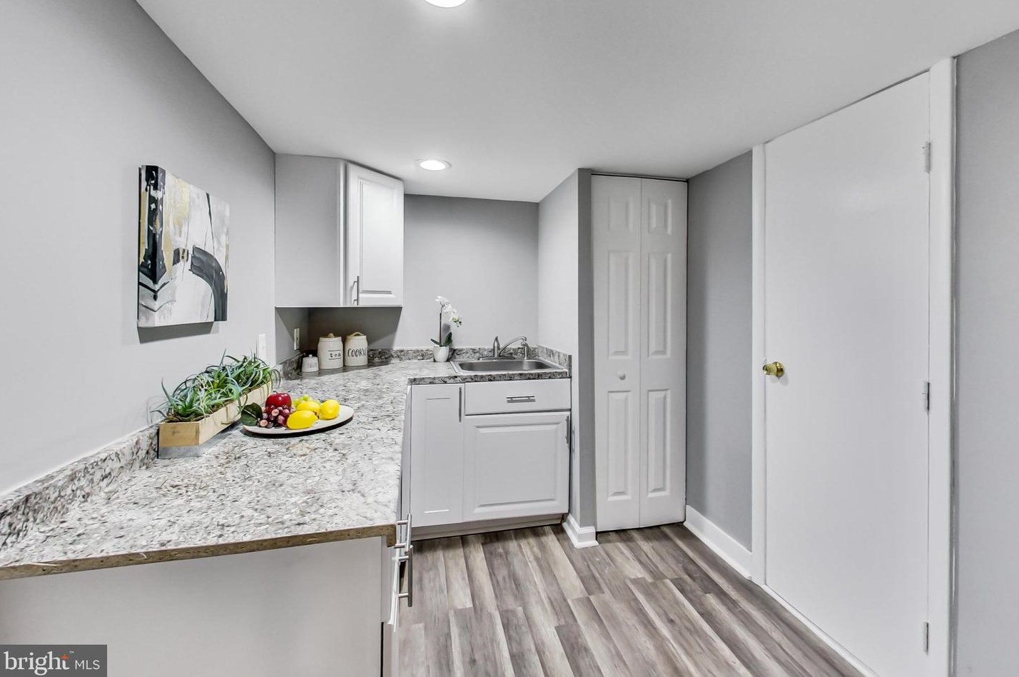 645 Kenwood Ave, Baltimore MD  21224-2628 exterior