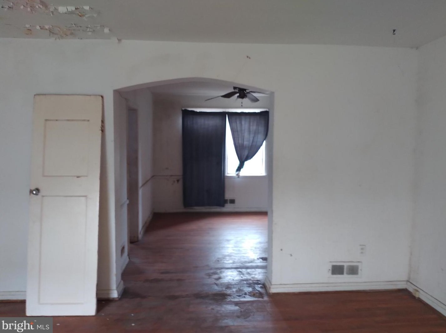 1438 Walker Ave, Baltimore MD  21239-1707 exterior