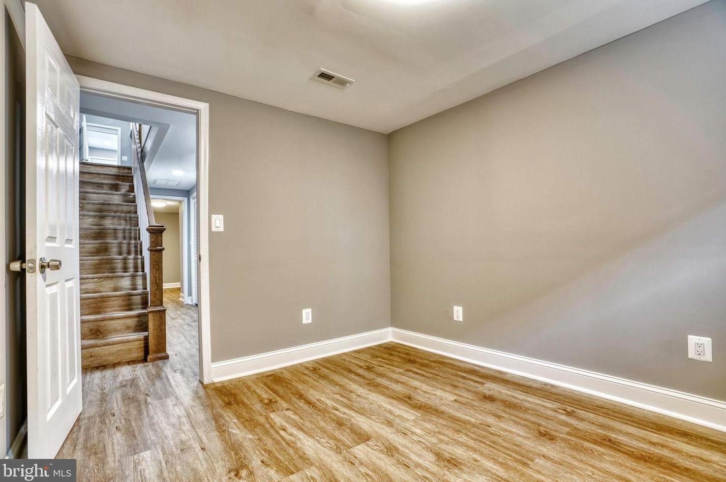 712 Madeira St, Baltimore MD  21205-2402 exterior