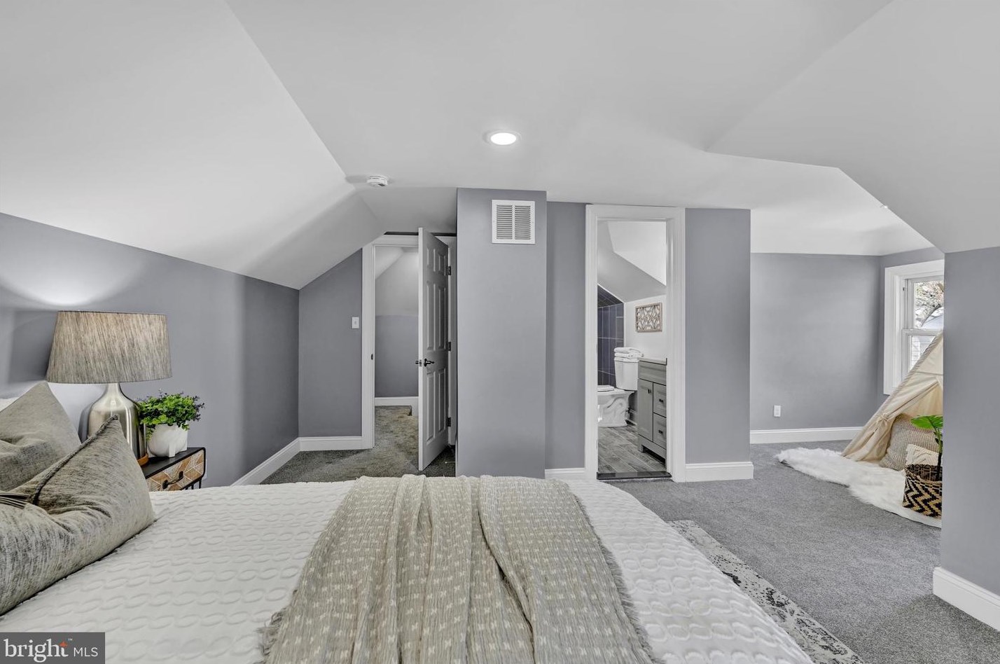 4403 Valley View Ave, Baltimore MD  21206-5624 exterior
