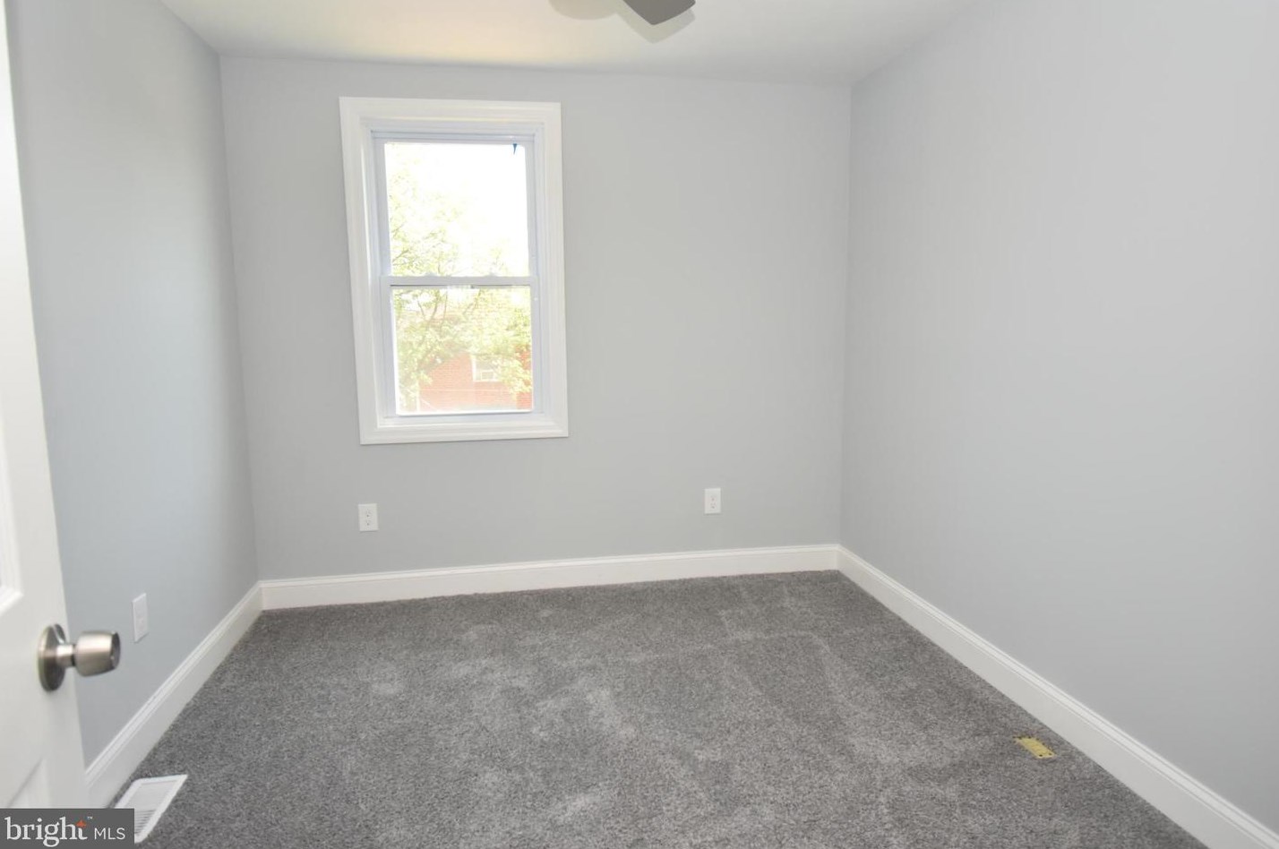 5023 Briarclift Rd, Baltimore MD  21229-1352 exterior