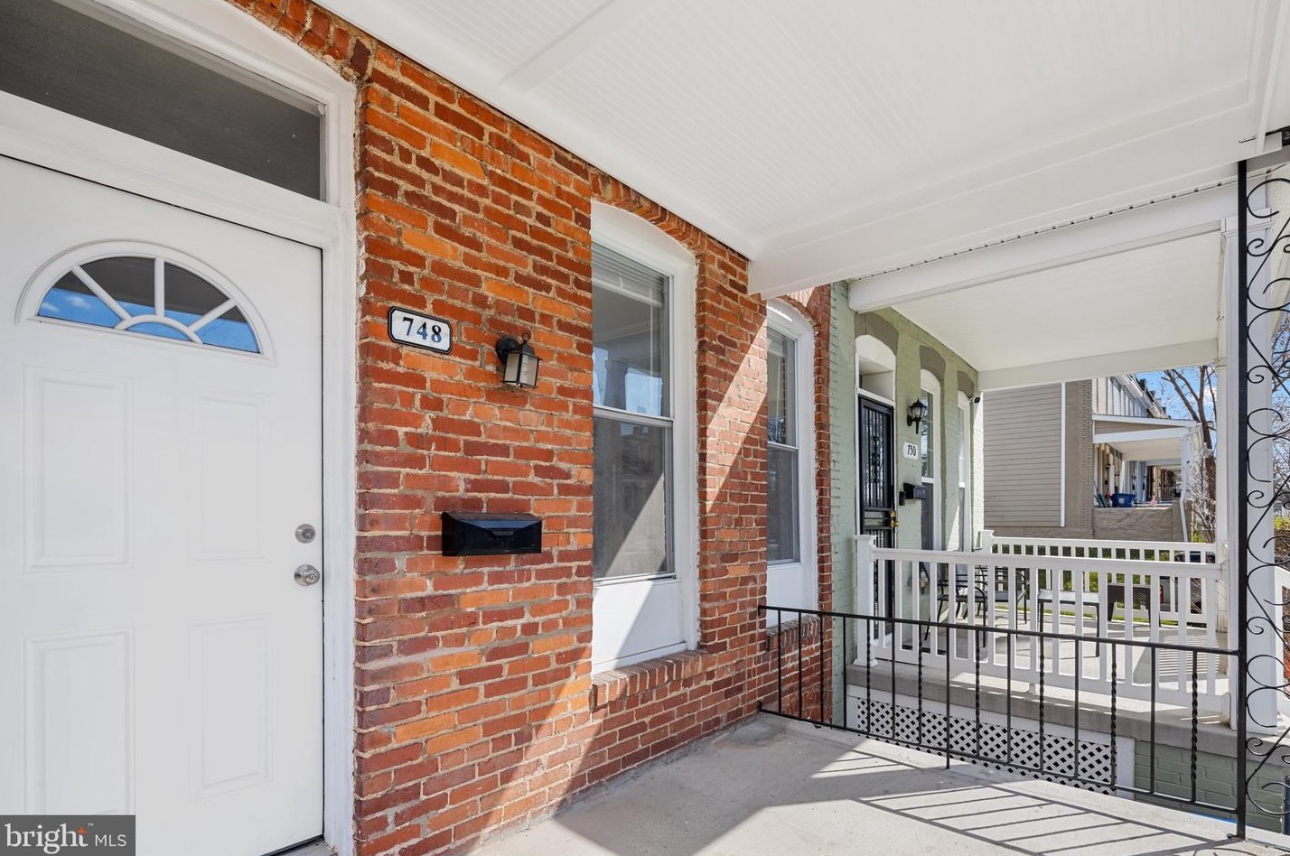 748 Mccabe Ave, Baltimore MD  21212-4214 exterior