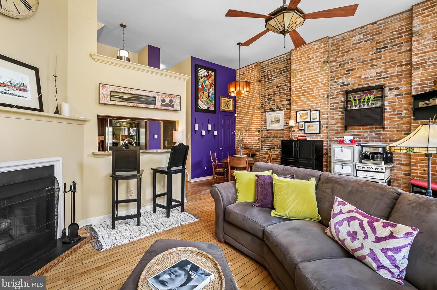 829 Sharp St, Baltimore MD 21201-2413 exterior