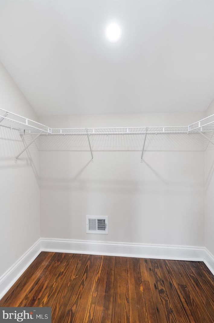 3008 Roselawn Ave, Baltimore MD  21214-1824 exterior