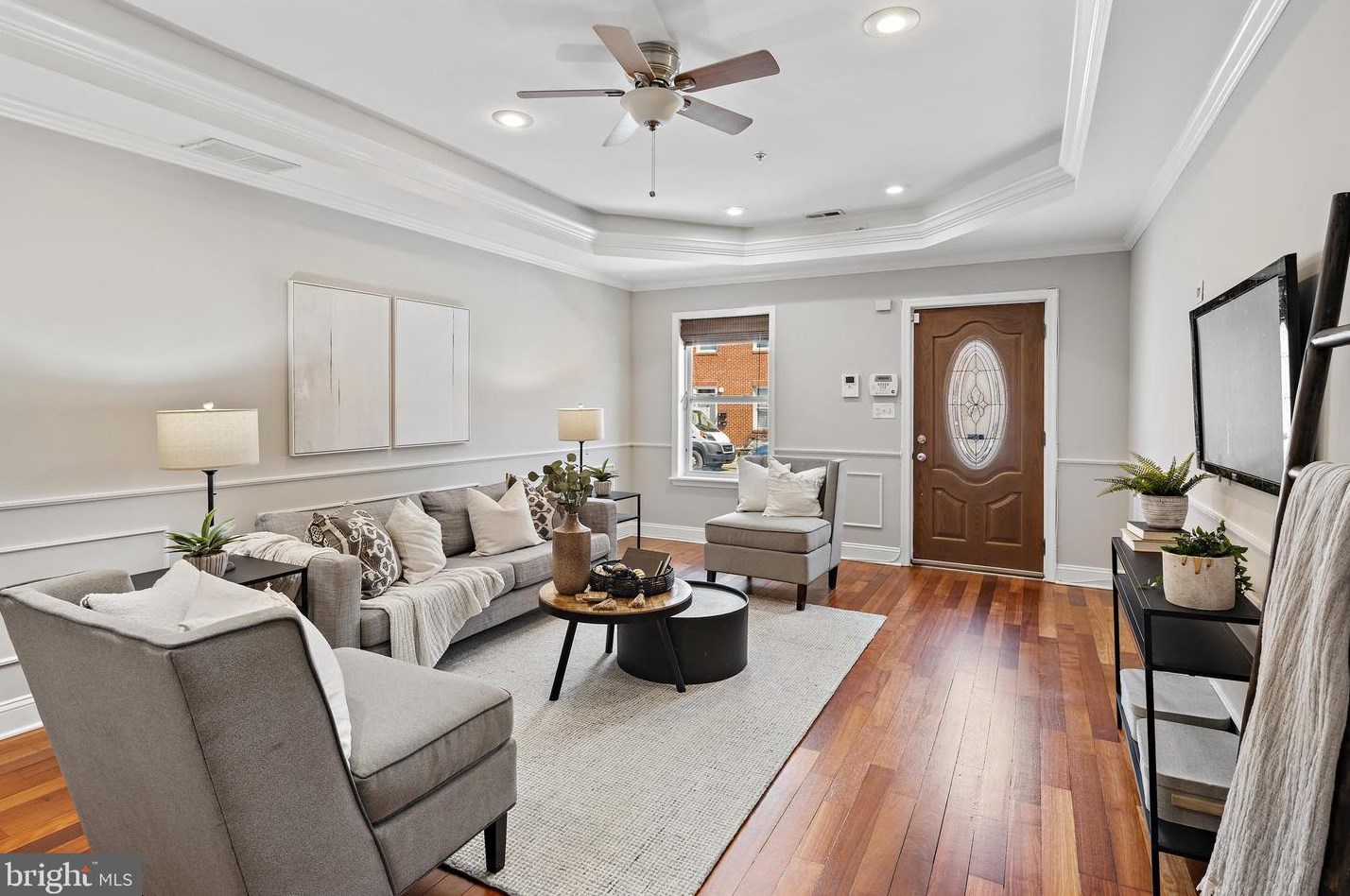 46 Poppleton St, Baltimore, MD 21201-1032