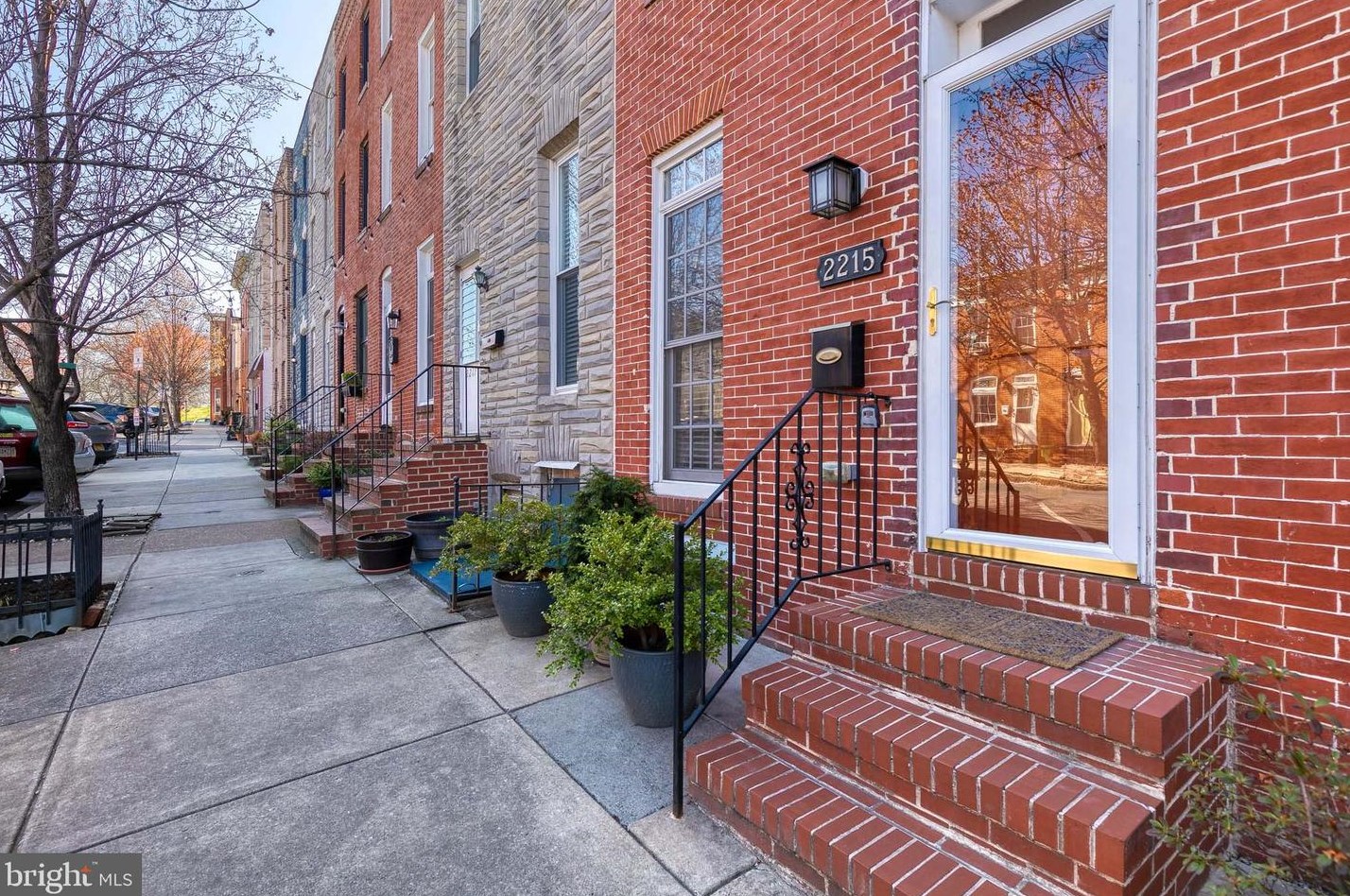 2215 Bank St, Baltimore, MD 21231-2721