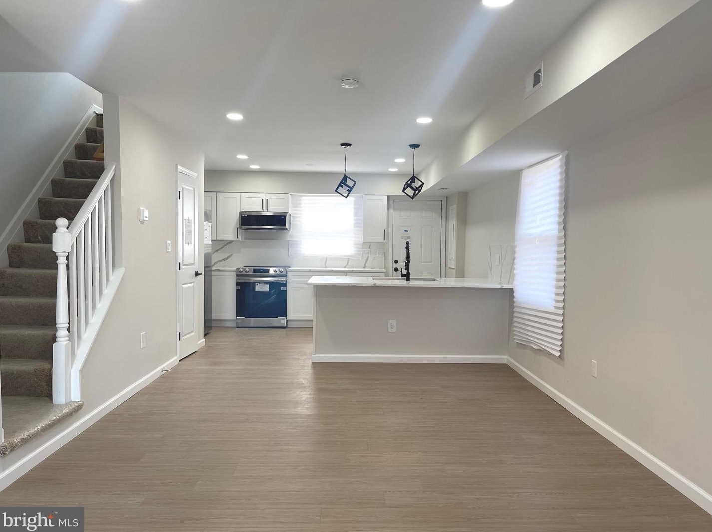 1221 Oliver St, Baltimore MD  21202-5721 exterior