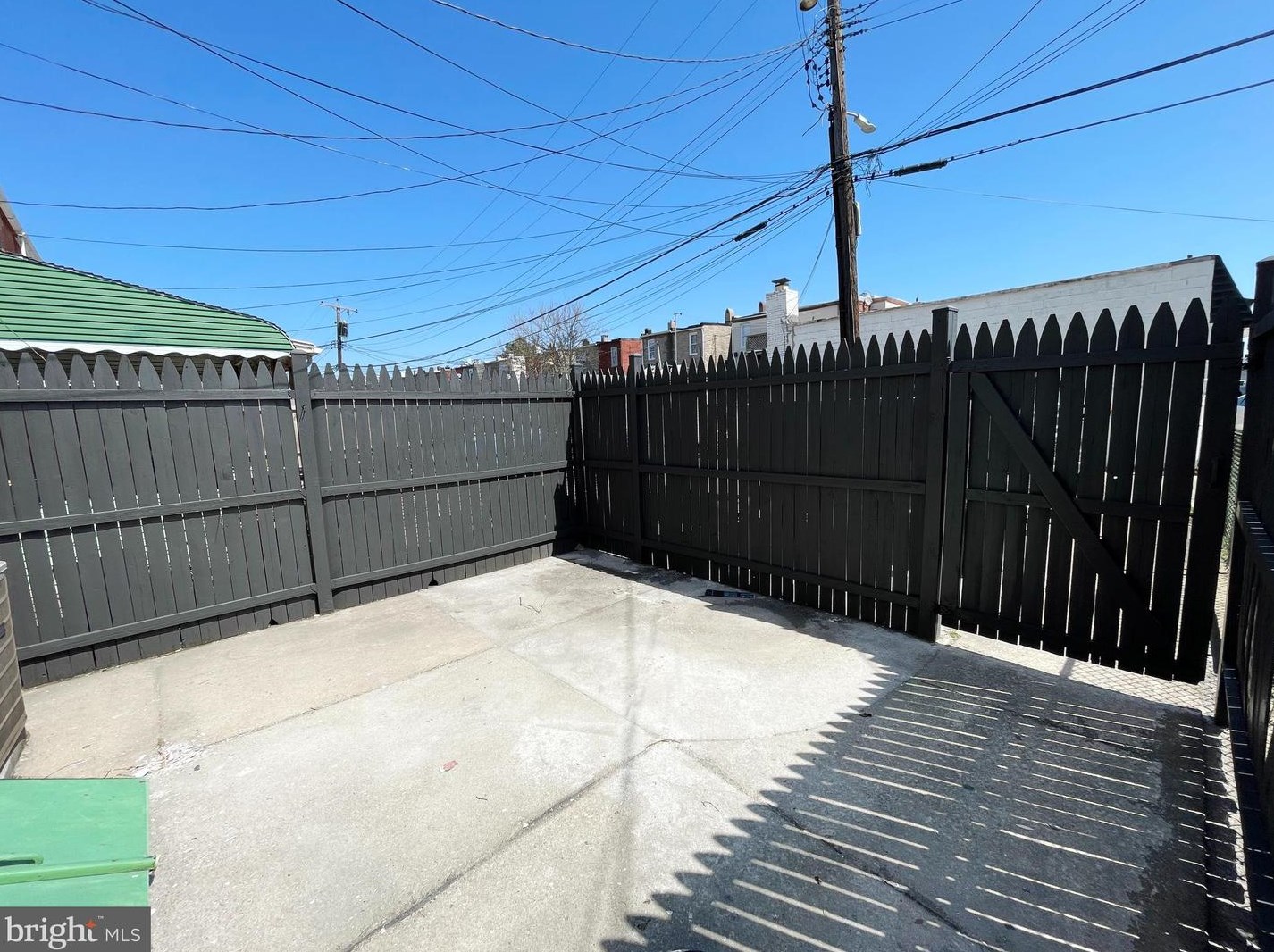 449 Anglesea St, Baltimore MD 21224-2706 exterior