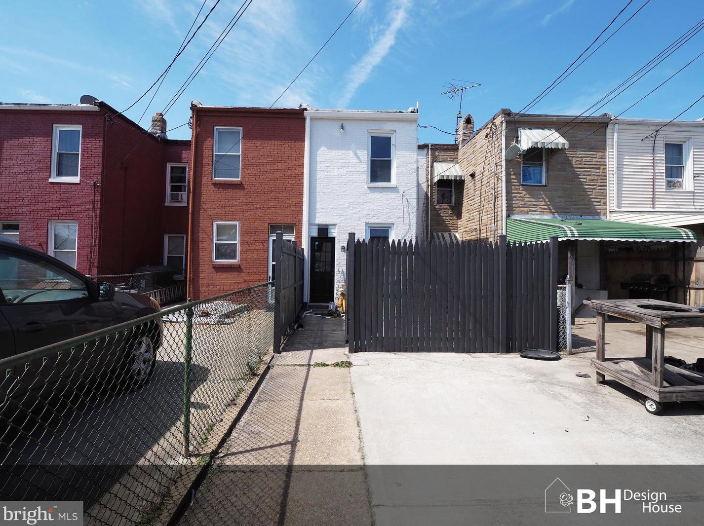 449 Anglesea St, Baltimore MD 21224-2706 exterior