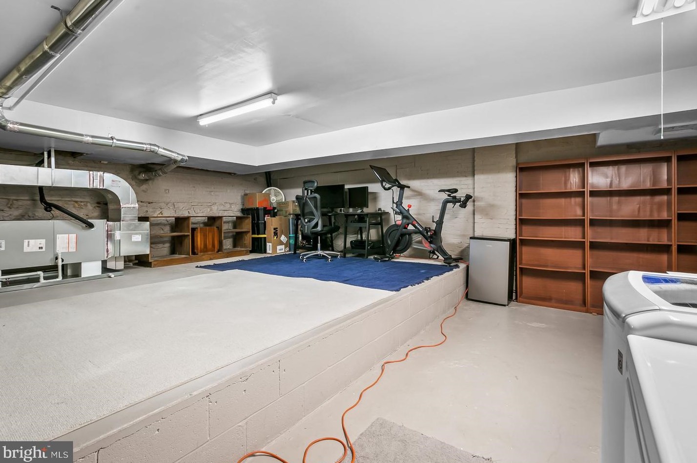 827 Sharp St, Baltimore MD  21230-3613 exterior