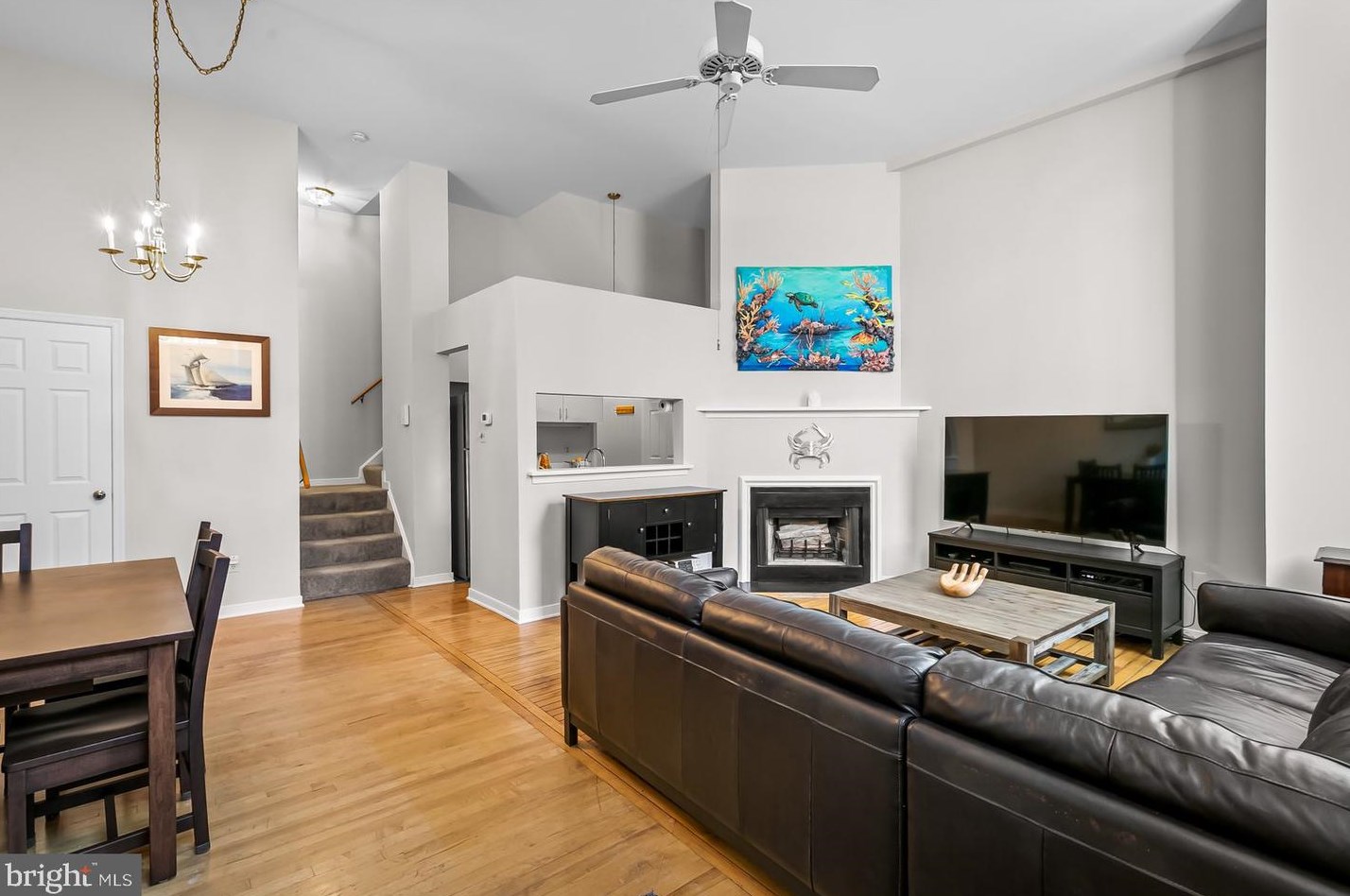 827 Sharp St, Baltimore MD  21230-3613 exterior