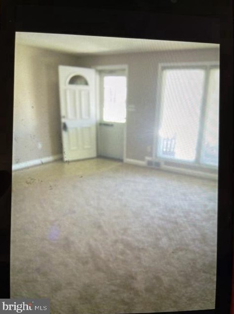 5815 Plumer Ave, Baltimore, MD 21206-2724