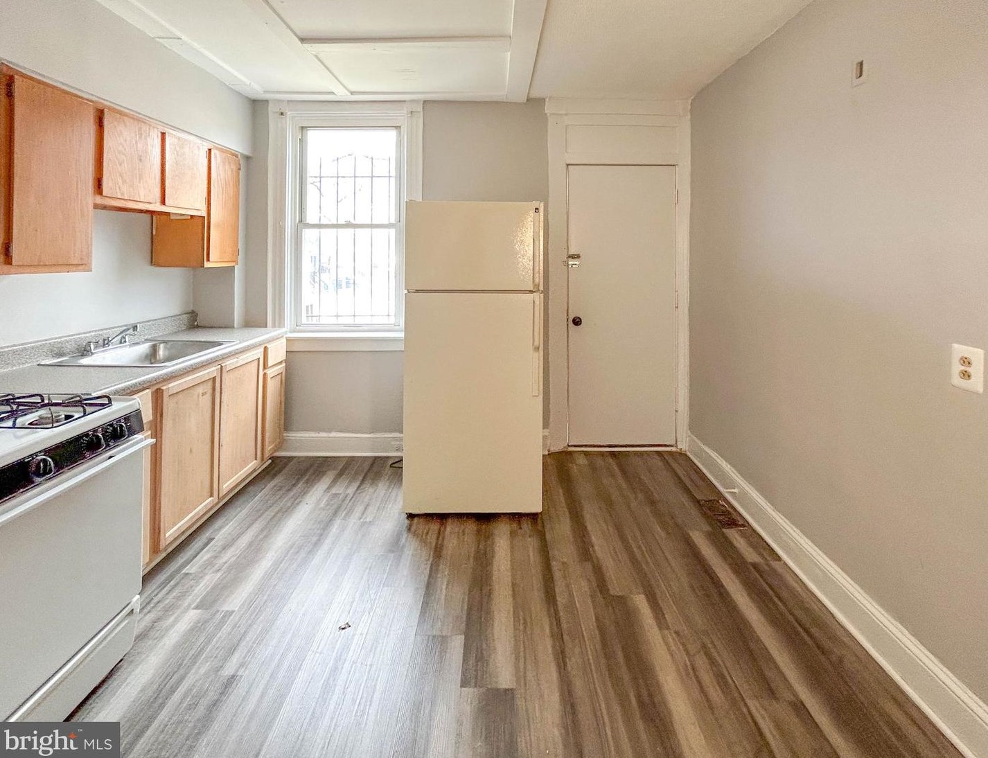 2674 Dulany St, Baltimore MD  21223-2835 exterior