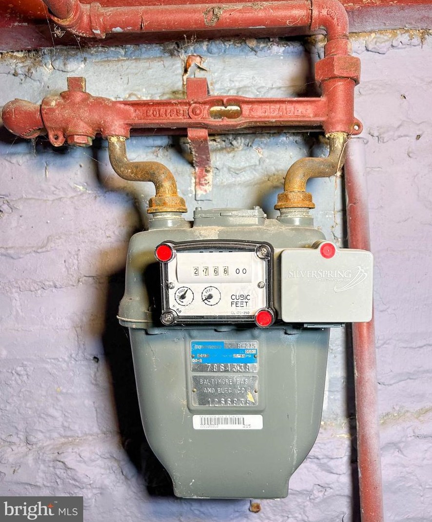 2674 Dulany St, Baltimore MD  21223-2835 exterior