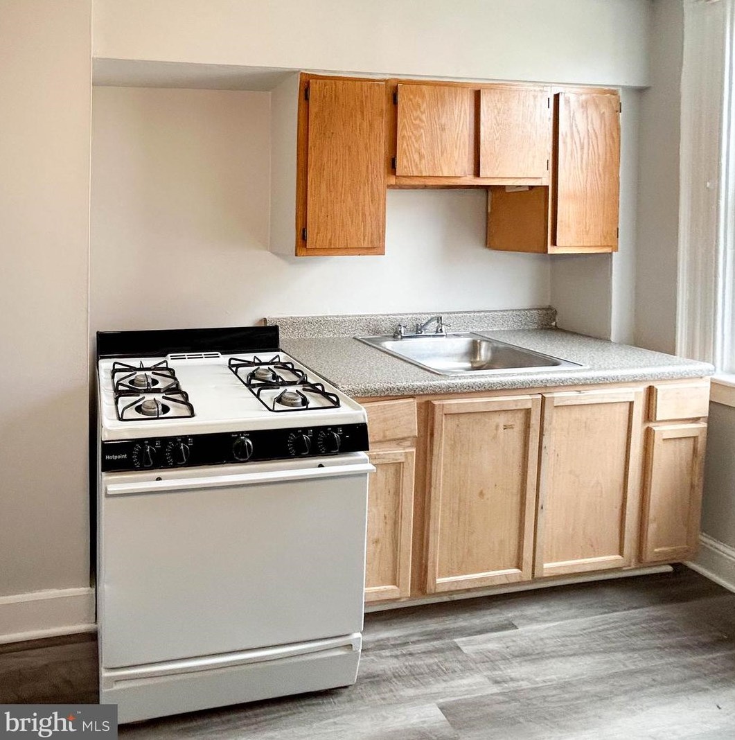 2674 Dulany St, Baltimore MD  21223-2835 exterior