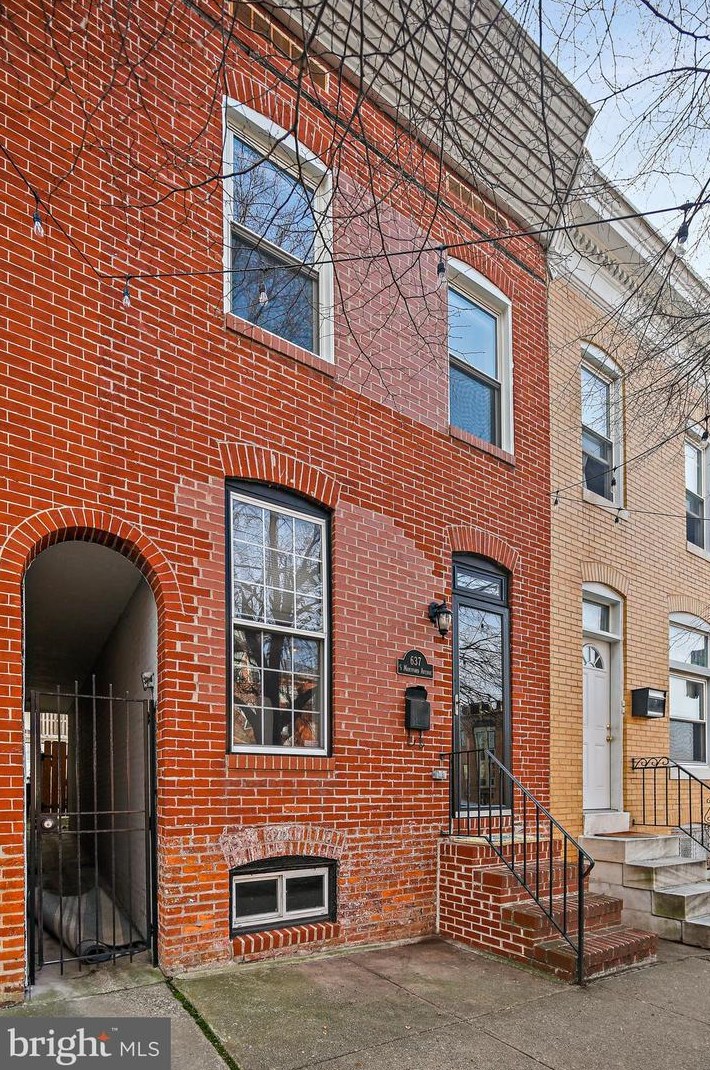 637 Montford Ave, Baltimore, MD 21205-2524