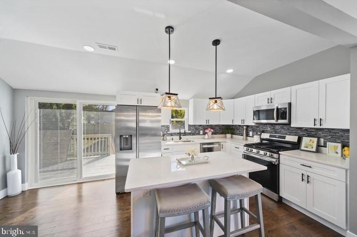 4011 Elderon Ave, Baltimore MD 21215-4901 exterior