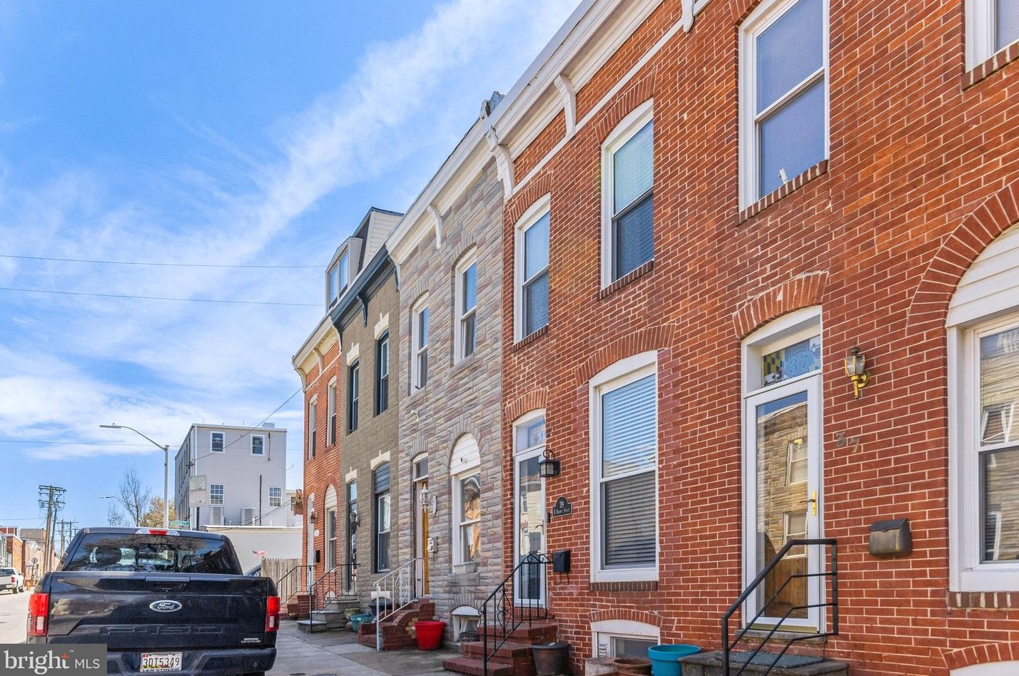39 Barney St, Baltimore, MD 21230-4835