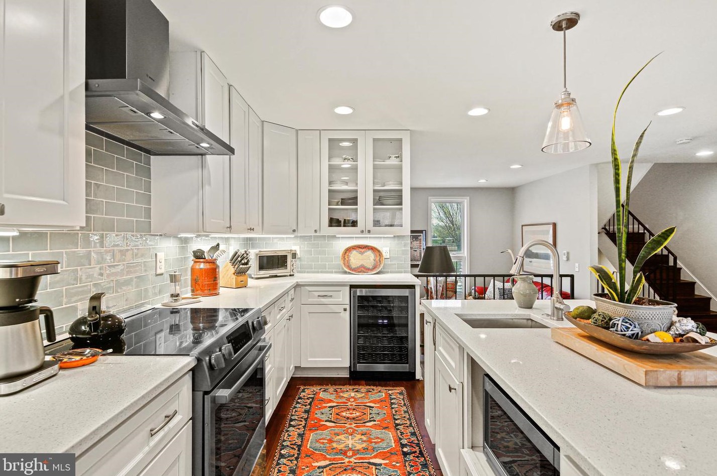 621 Sharp St, Baltimore MD  21230-3621 exterior