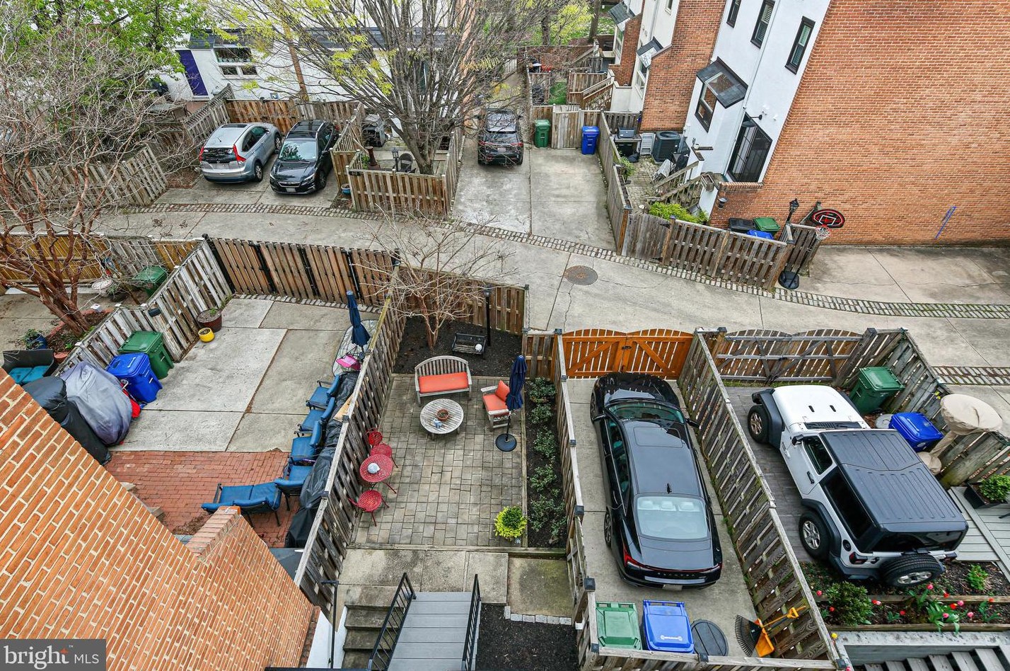 621 Sharp St, Baltimore MD  21230-3621 exterior