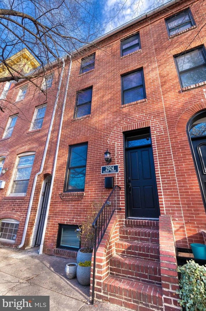 2924 Elliott St, Baltimore, MD 21224-4811