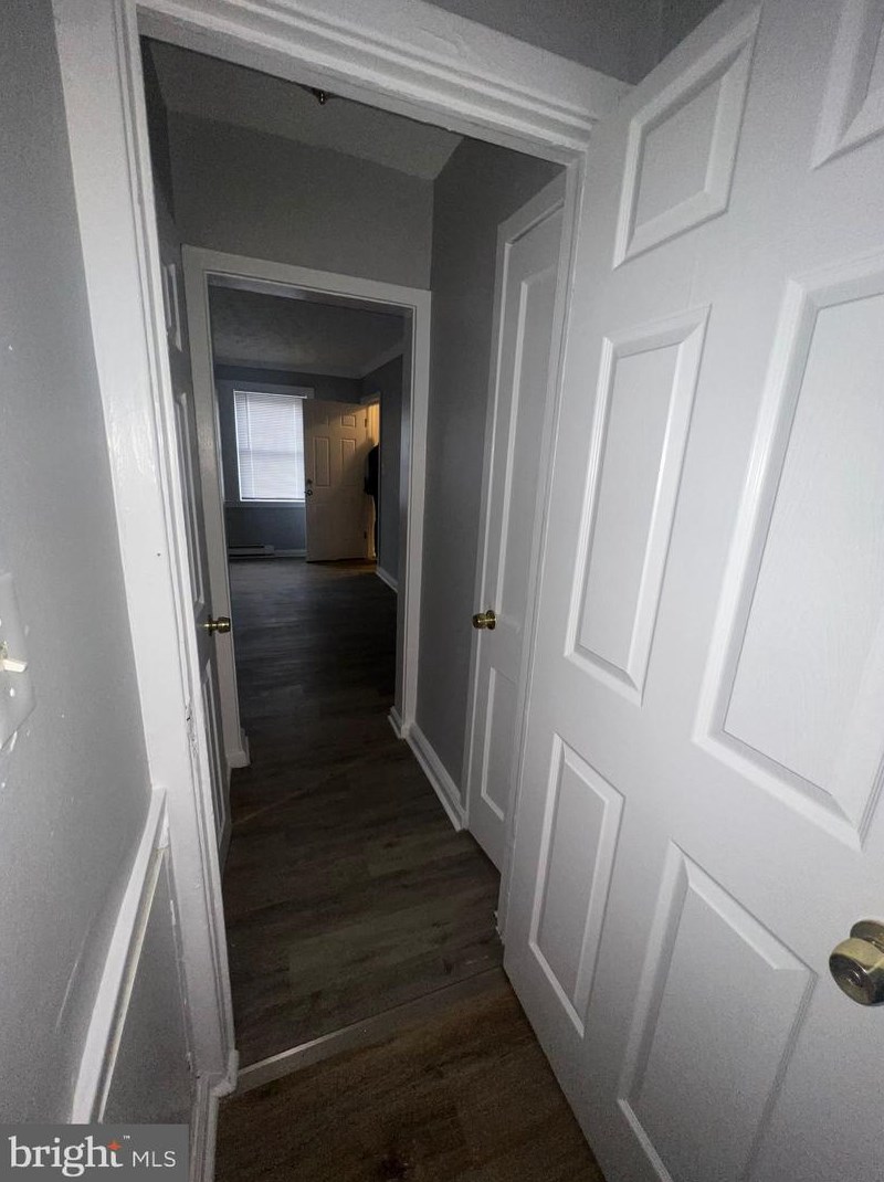 825 Stoll St, Baltimore MD  21225-2147 exterior