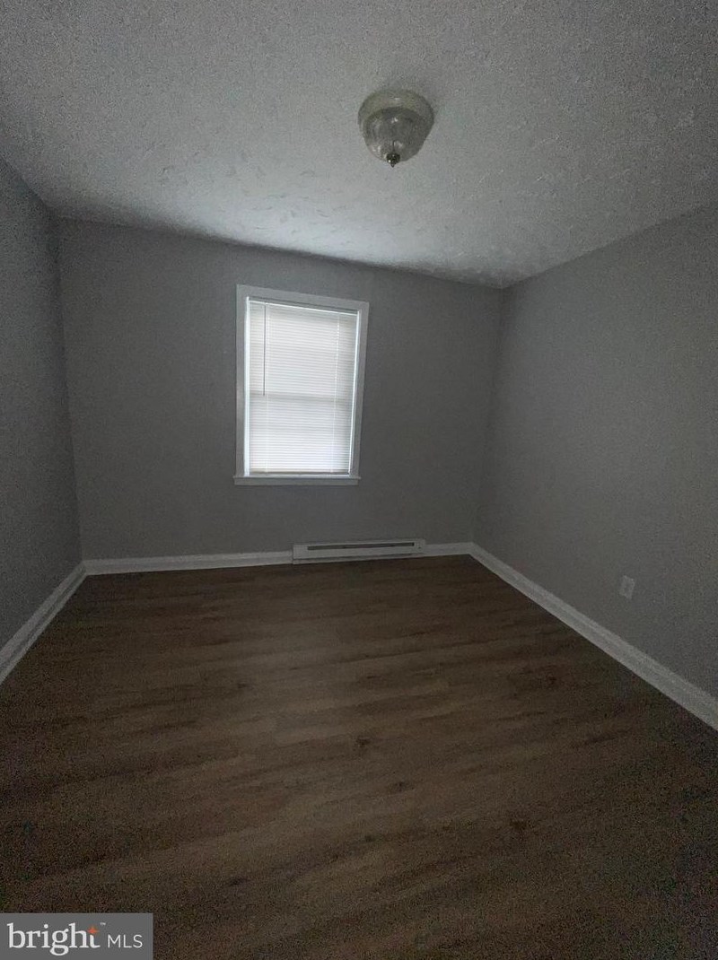 825 Stoll St, Baltimore MD  21225-2147 exterior