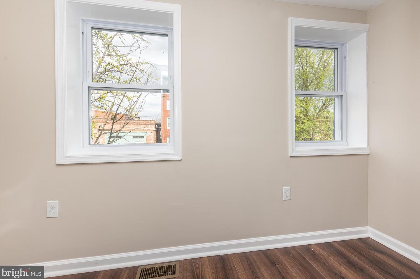66 Carrollton Ave, Baltimore MD  21223-2628 exterior