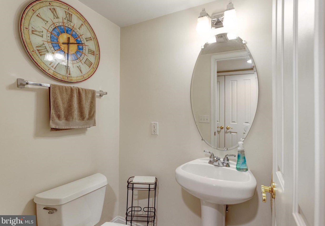 124 Kenwood Ave, Baltimore MD  21224-1243 exterior