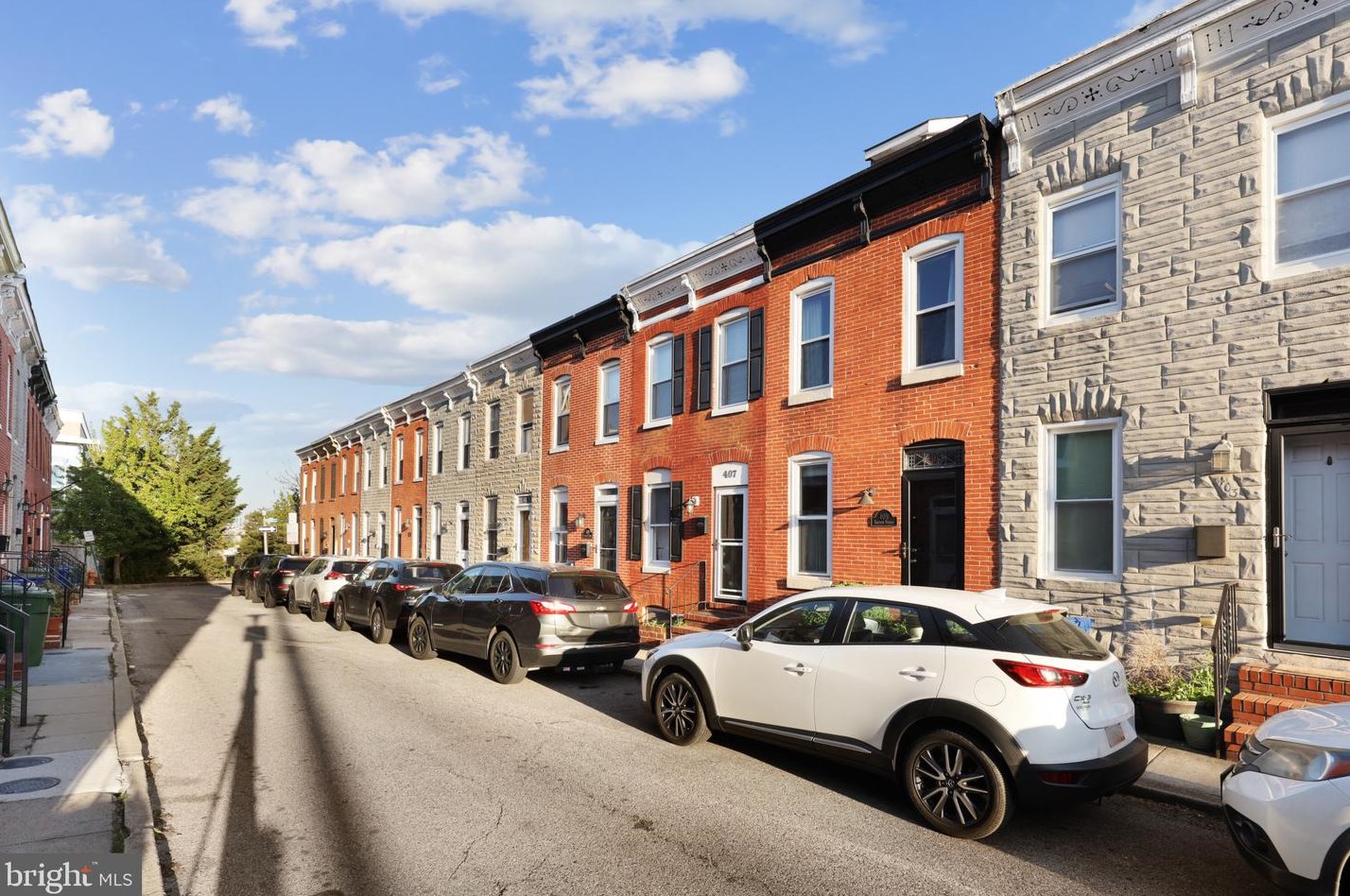 405 Sanders St, Baltimore, MD 21230-4325
