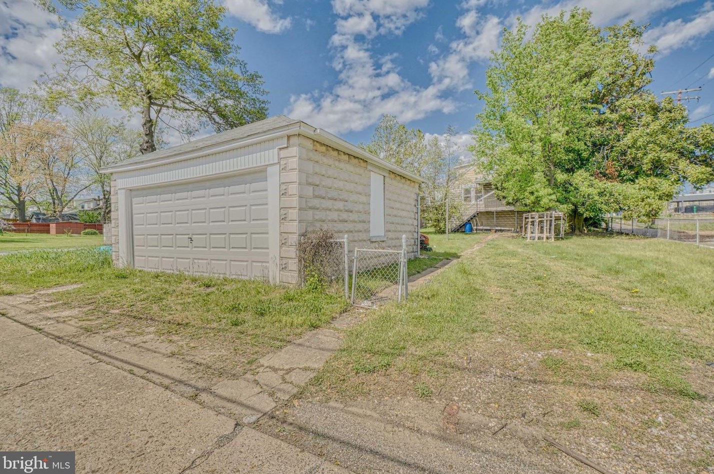 2929 Berwick Ave, Baltimore MD 21234-7620 exterior