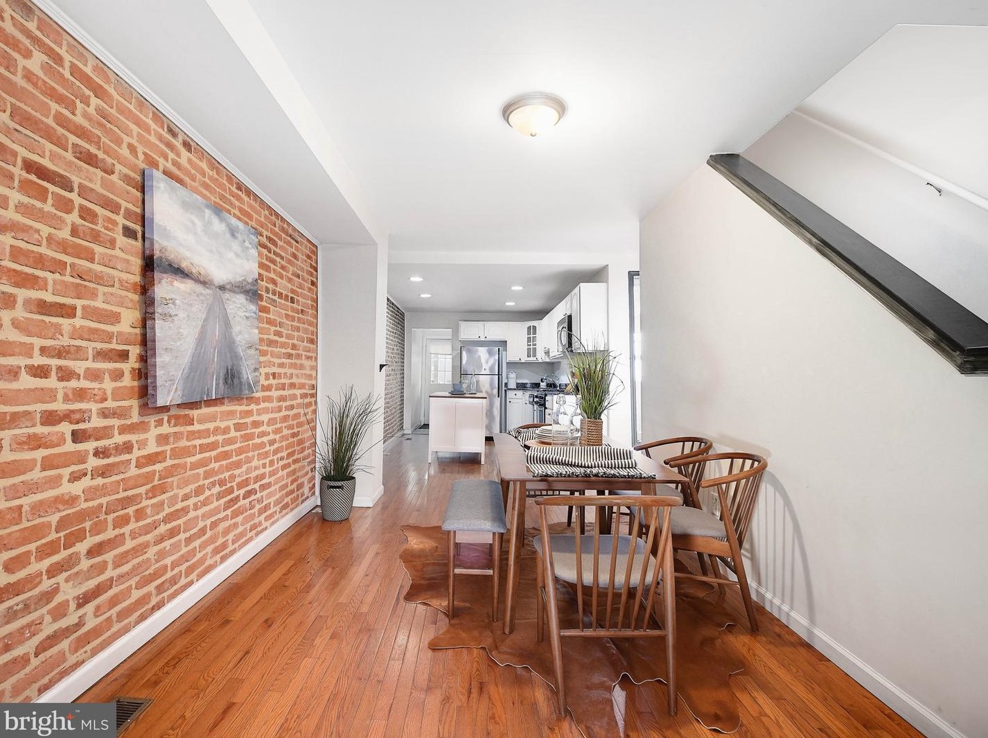 231 Milton Ave, Baltimore MD  21224-1012 exterior