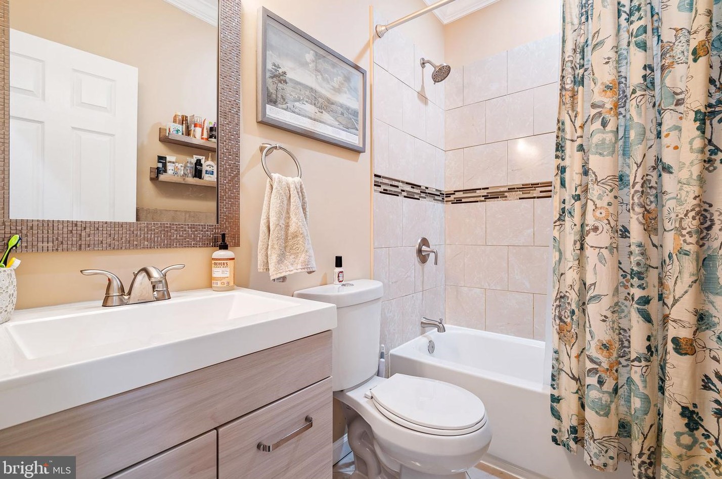 222 Collington Ave, Baltimore MD  21231-2627 exterior