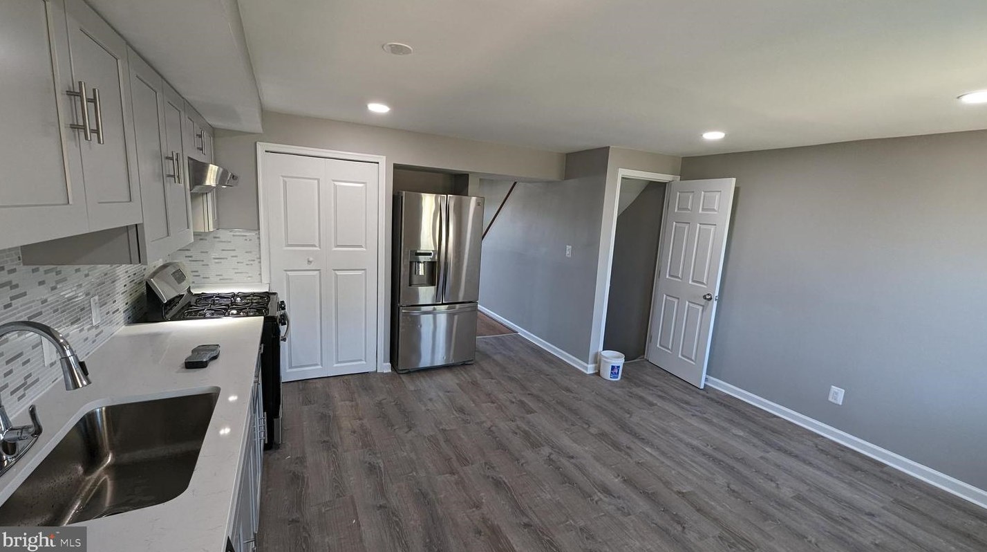 2969 Mallview Rd, Baltimore MD  21230-3317 exterior