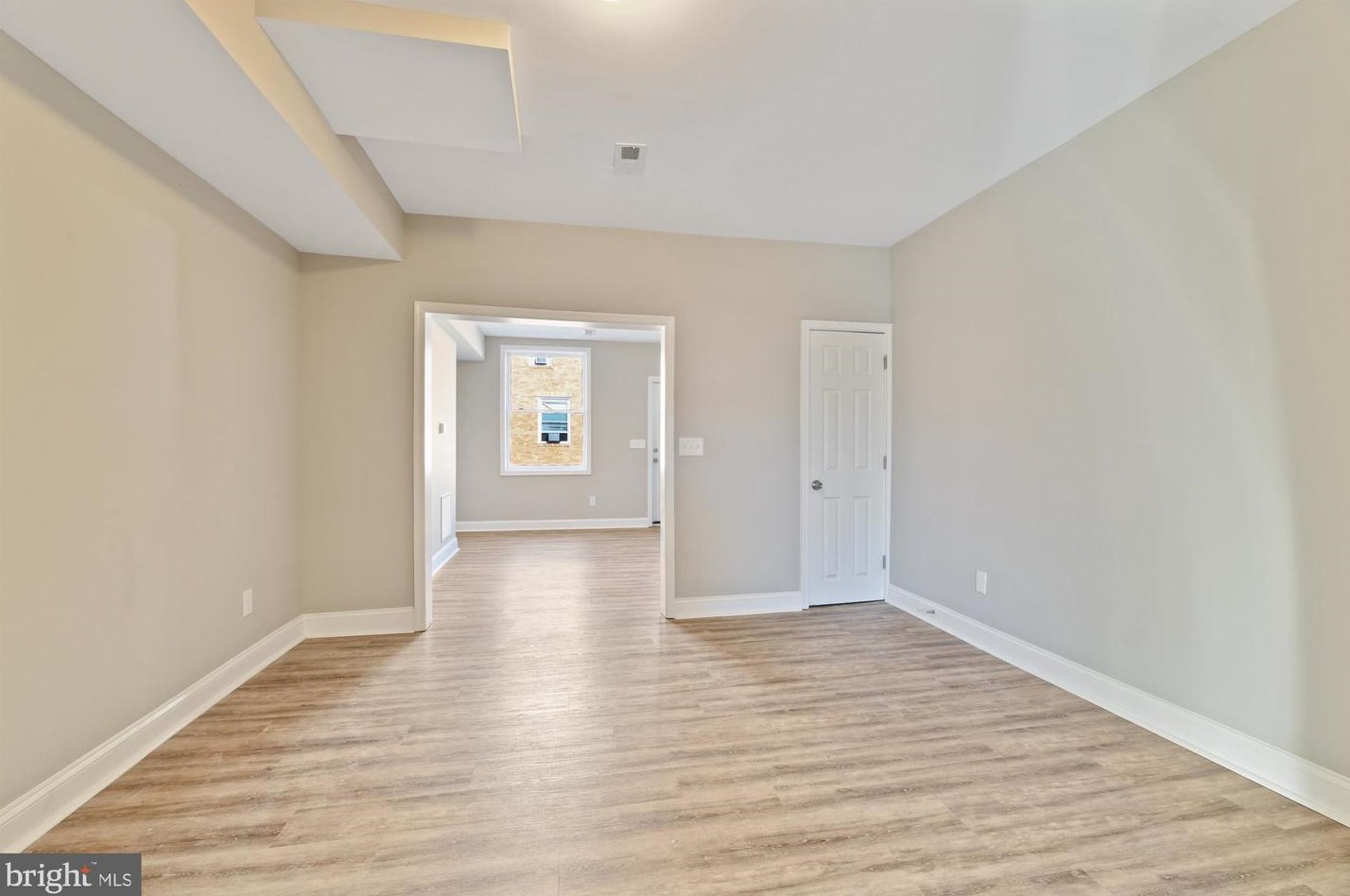 2725 Mura St, Baltimore, MD 21213