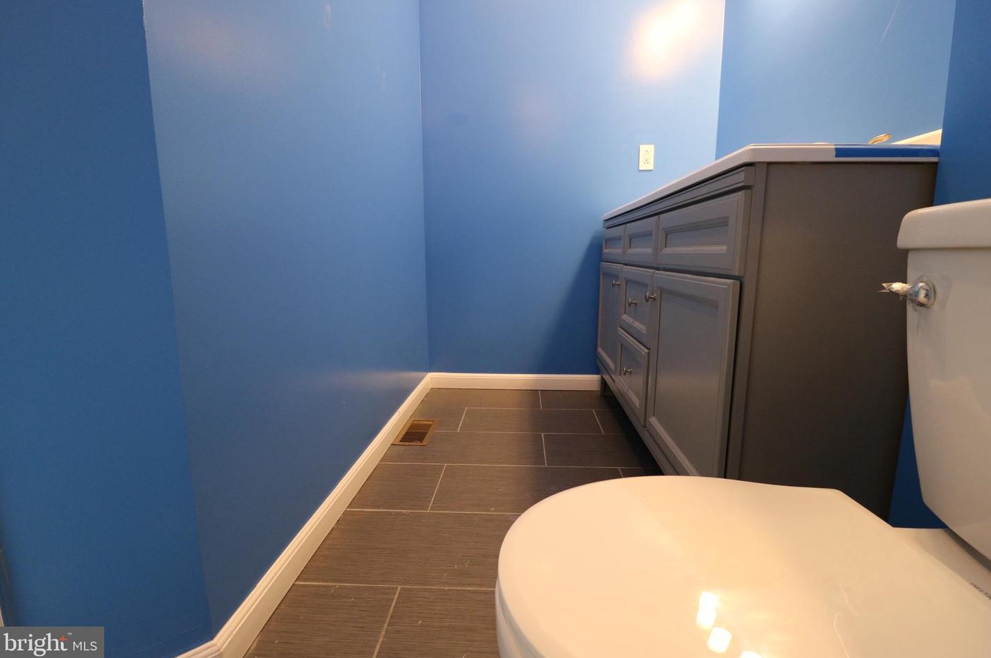 2624 Grogan Ave, Baltimore MD  21213-3708 exterior