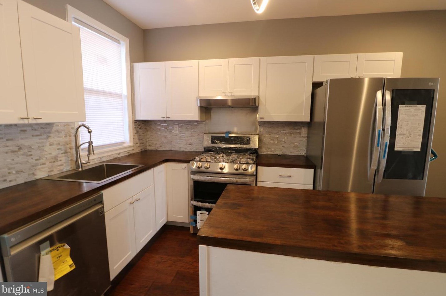 2624 Grogan Ave, Baltimore MD  21213-3708 exterior