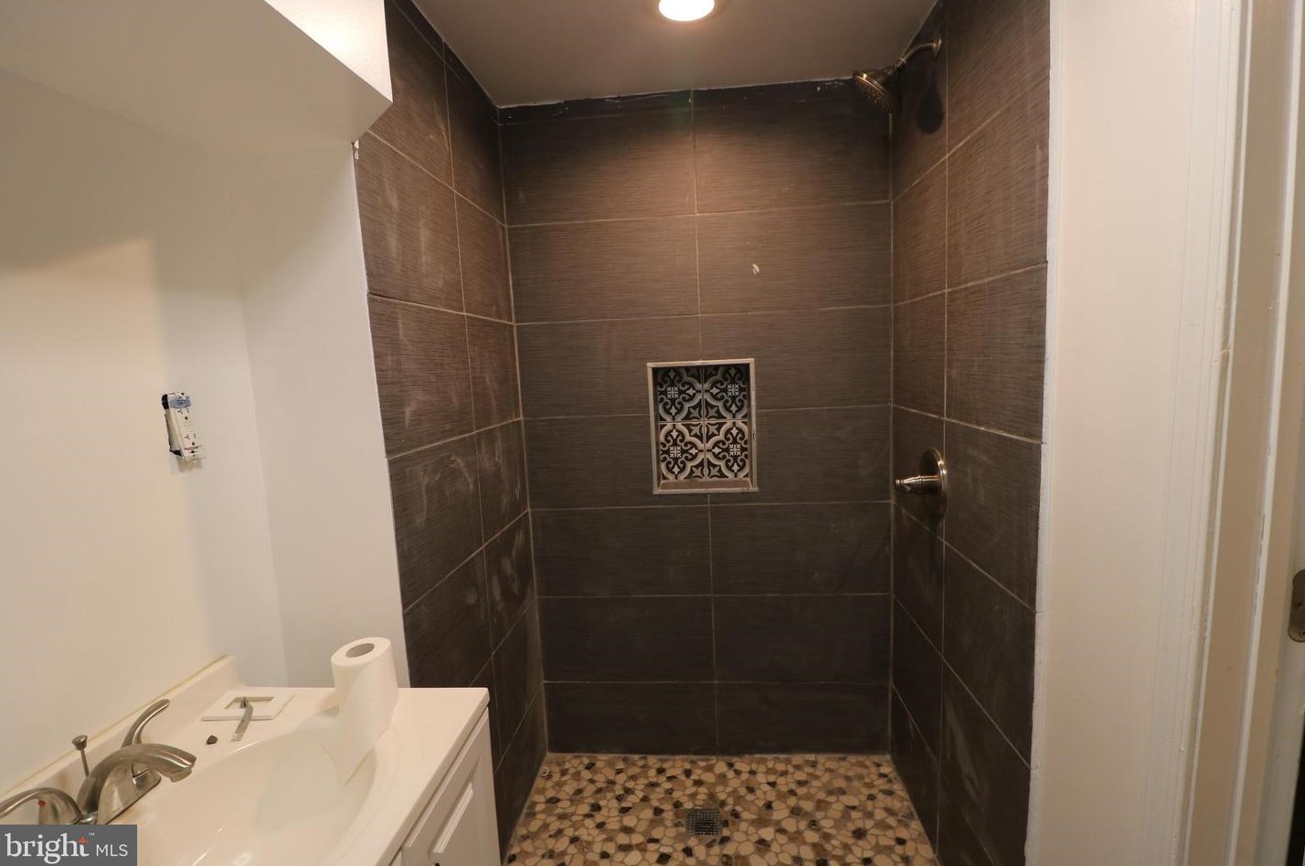 2624 Grogan Ave, Baltimore MD  21213-3708 exterior