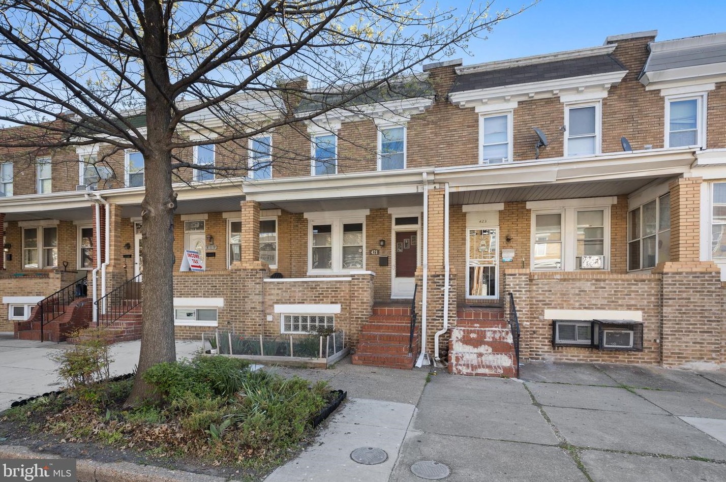 421 Bonsal St, Baltimore MD  21224-2709 exterior