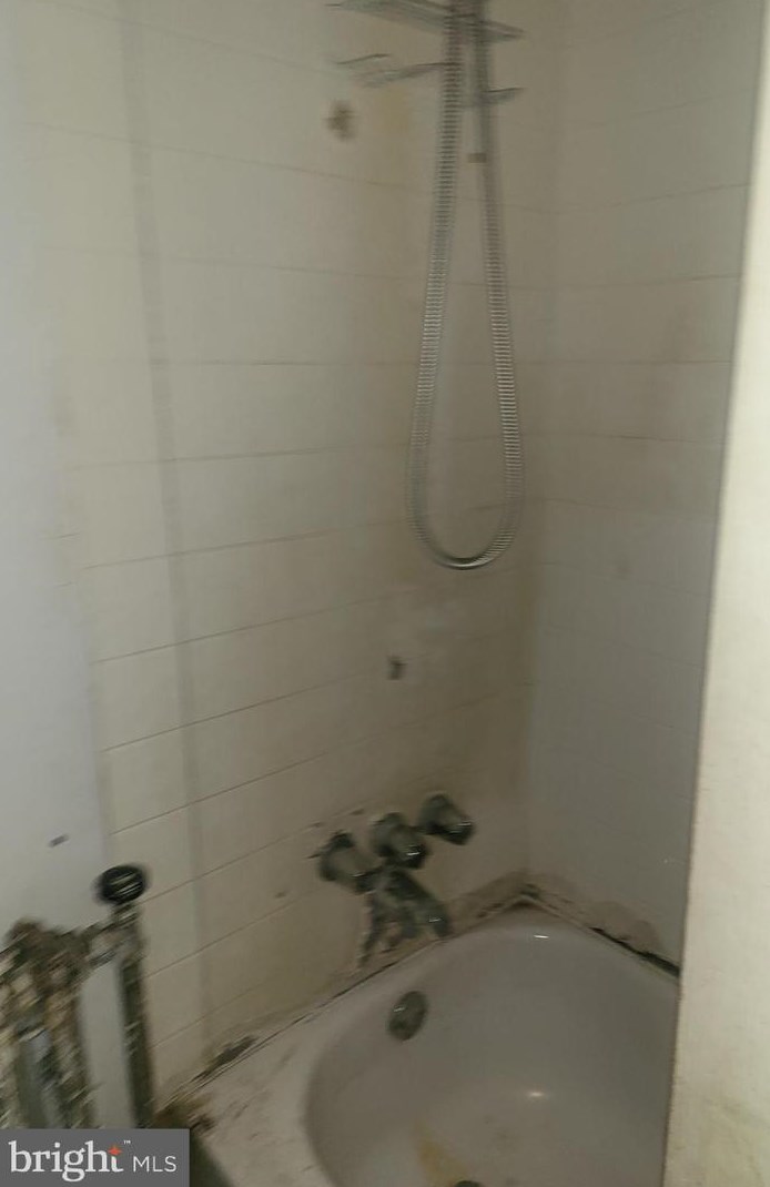 902 Streeper St, Baltimore MD  21205-1327 exterior